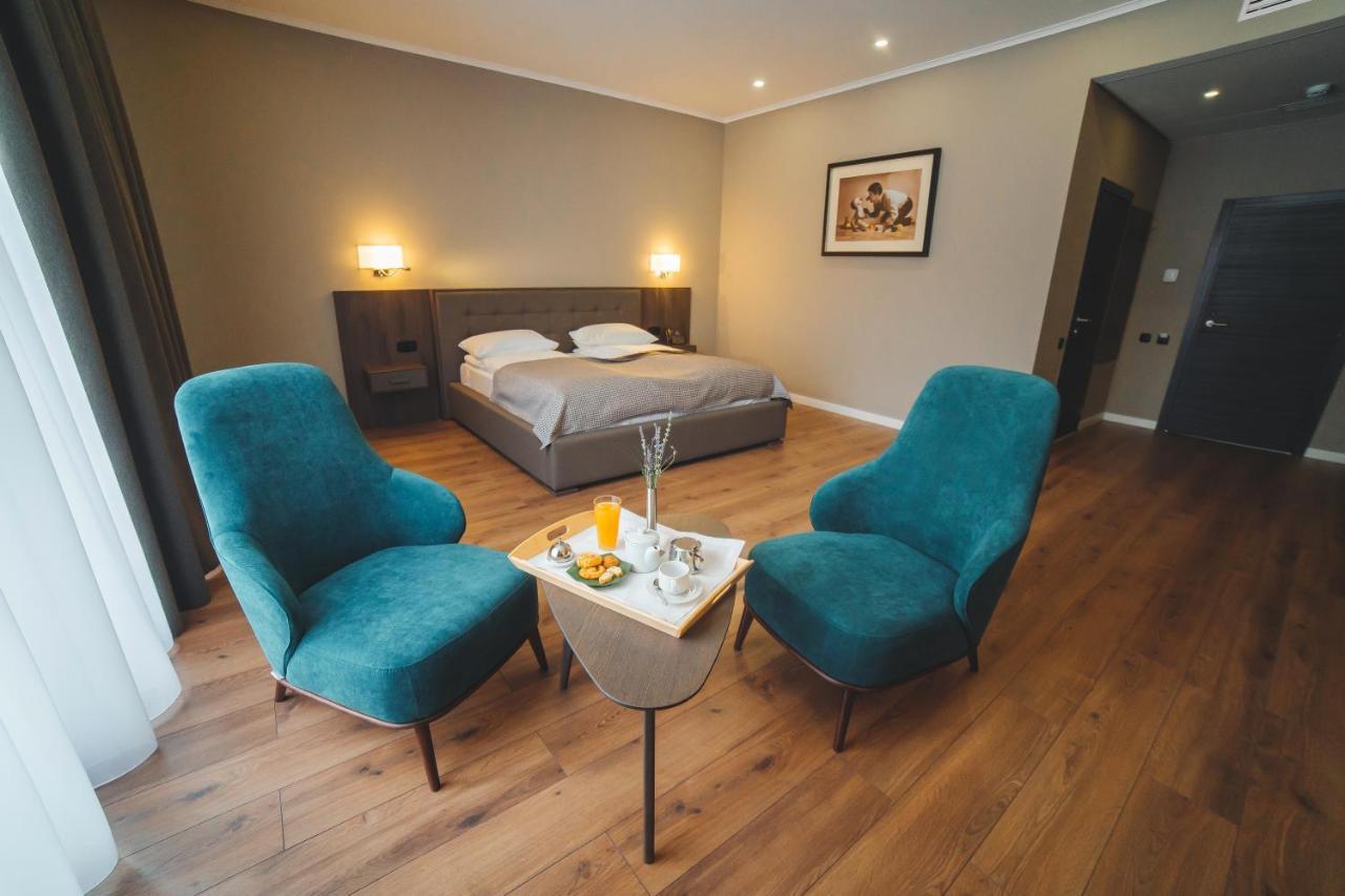 Hotel Irys By Derenivska Kupil Nyzhne Solotvyno Dış mekan fotoğraf